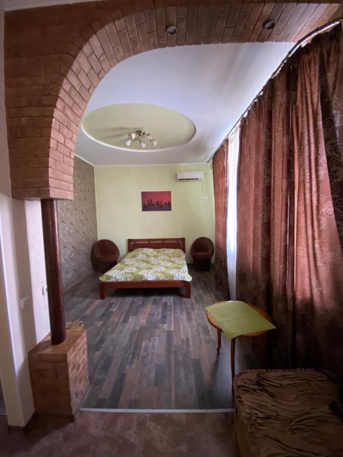 Студия На Черeмушках Apartment Odesa Exterior foto